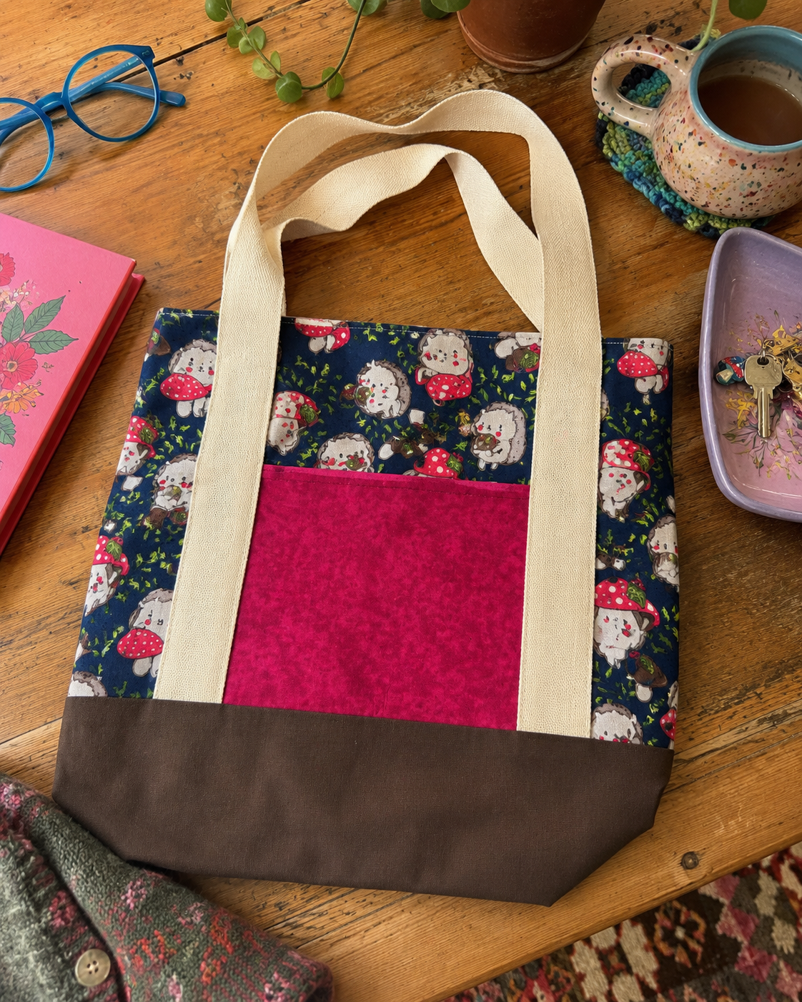 Hedgehog Hollow Tote - Image 3